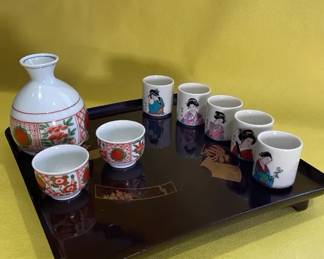 Sake Cups And Pot With Tray