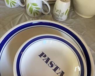Pasta plates