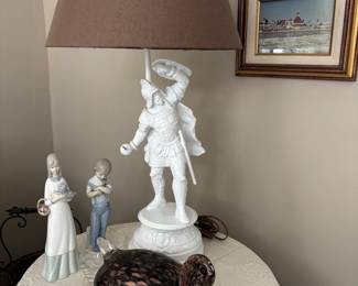 Warrior table lamp