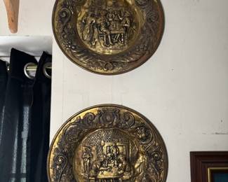 Brass like decorative plates