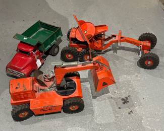 Vintage toys Tonka Truck & Ny-Lint