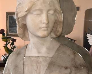 ITALIAN MARBLE BUST OF JULITTE