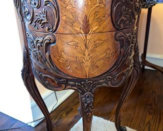 PAIR OF LOUIS XV STYLE INLAID  MAHOGANY CHESTS 