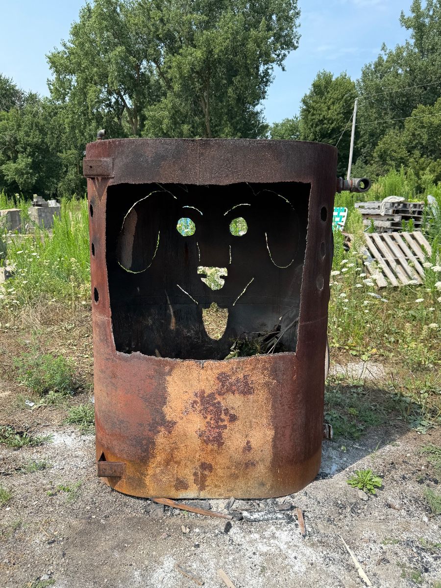 Burn barrel