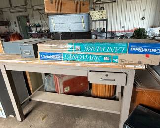Work bench