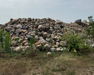 Field stone