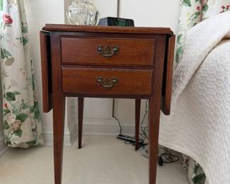 Dropleaf Side Table