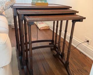 Nesting Tables - 21x16