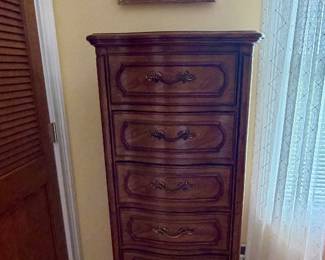 French Provincial 7-drawer walnut lingerie chest