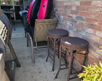 Wicker benches