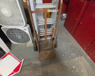 METAL DOLLY