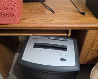 PAPER SHREDDER