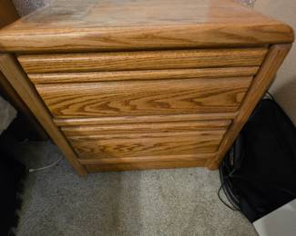 Oak night stand