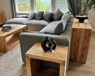 Sectional sofa