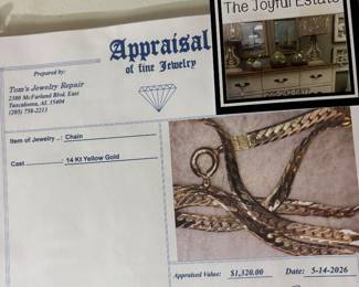 Appraised at $1320, available for $900