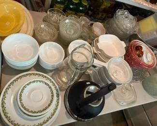 Plates, bowls and other misc kitchenware
