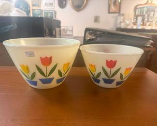 Anchor Hocking Fire-King Milk Glass Mixing Bowls