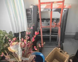 Hand Truck