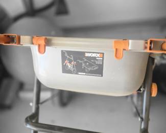 Worx Aerocart 8 in 1 yardcart
