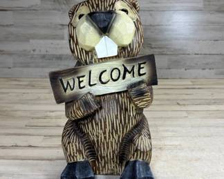 Lot #80 Resin Faux Wood Carved Bear Welcome Sign Figurine Lodge Cabin Decor Statue