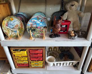 Collector plates, nail and screw storage super clever