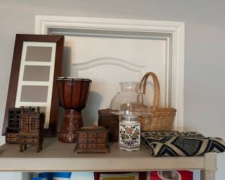 Miniature wood doll house furniture, mini bongo