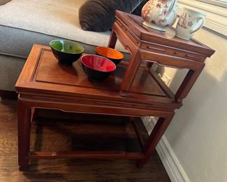 Side view of tired end table 