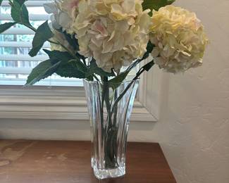 Substantial large crystal vase with silk hydrangeas is 1 foot tall