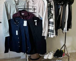 Men’s Clothing & Shoes – Button-Downs, Casualwear, Hats & Nike Sneakers – Many New With Tags