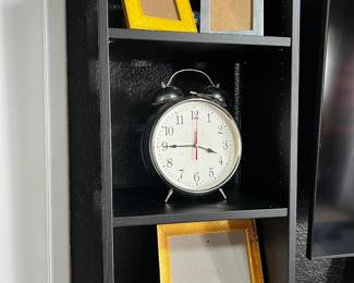 Decorative Shelf Clock + Assorted Décor