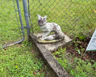 #56 - $50 - Concrete fox