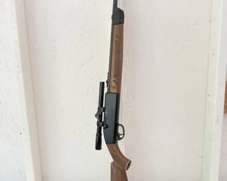 11 Crosman766AmericanClassic177CaliberPelletBBRepeater