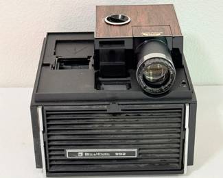 59 VintageBellHowell992LuminaAutoFocusProjector
