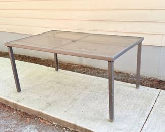 73 OutdoorPatioDiningTablewGlassTop