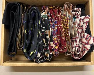 143 assortedpatternedsilkbowties