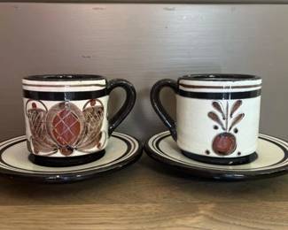 054 pairofhandpaintedfolkartstylecera