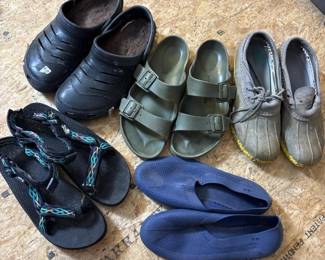 296 assortedmensfootweartevasandalsll