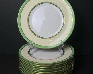 201 wedgwoodplatesgreenandgoldtrim