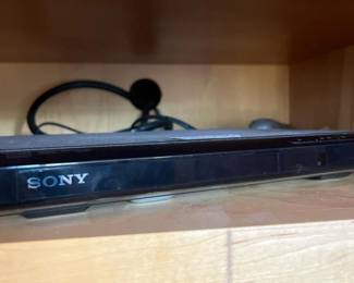 220 sonydvpsr210pcddvdplayer