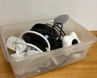 541 assortedelectronicslotwithalarmcloc