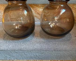 168 pairofhandblownamberglassvases