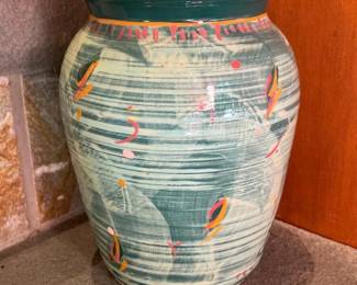 450 decorativeglazedvasesignedkhaun