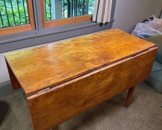 240 dropleafwoodentable