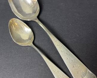 594 pairofhladdcocoinsilverspoonswit