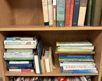 570 assortedhardcoverandpaperbackbooksm