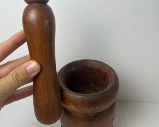 461 woodenmortarandpestle