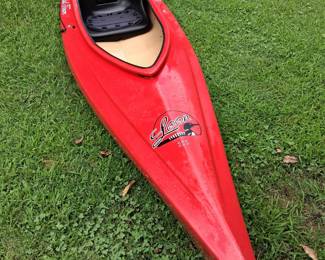 Old Town ABS Loon 111 kayak w paddles - good condition