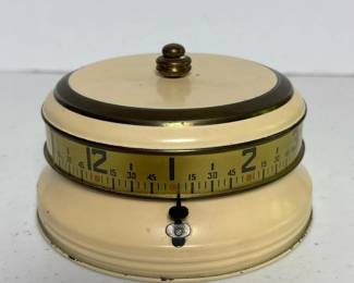059 vintagetapemeasurerotarywindupclock