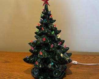 008 ceramiclightedchristmastreewithmult