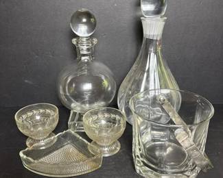 069 vintageclearglasslotdecantersicebu